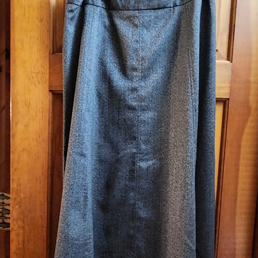 Ladies gray midi skirt